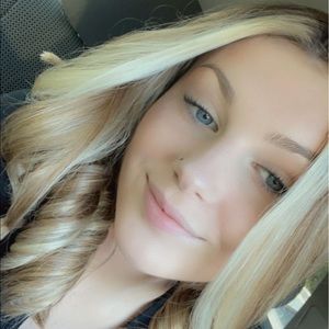 Meet your Posher, Karagyn